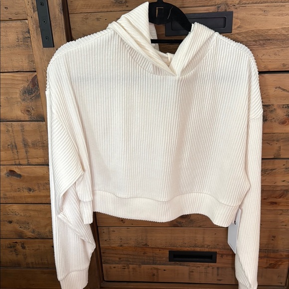 ALO Yoga Muse Ivory Crop Ribbed Hoodie - Picture 2 of 6